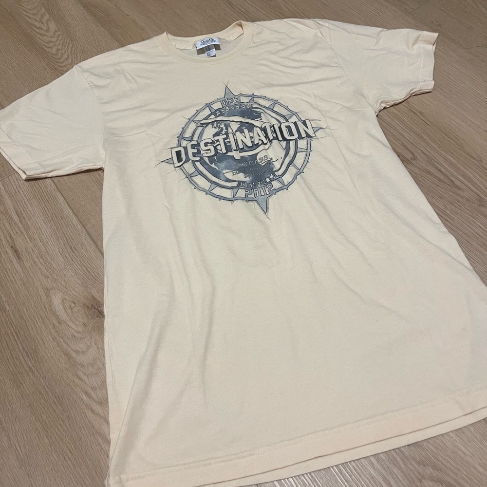 Destination Disney D23 Exclusive 2012 T-Shirt Tan/Beige Single Stitch • Size M